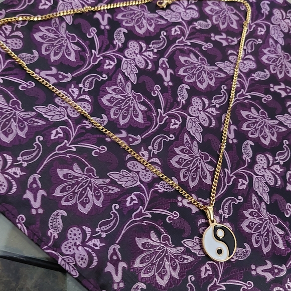 18K Gold Plated Yin ☯️ & Yang Pendant with 18K Gold Plated Miami Cuban Link - Picture 9 of 12